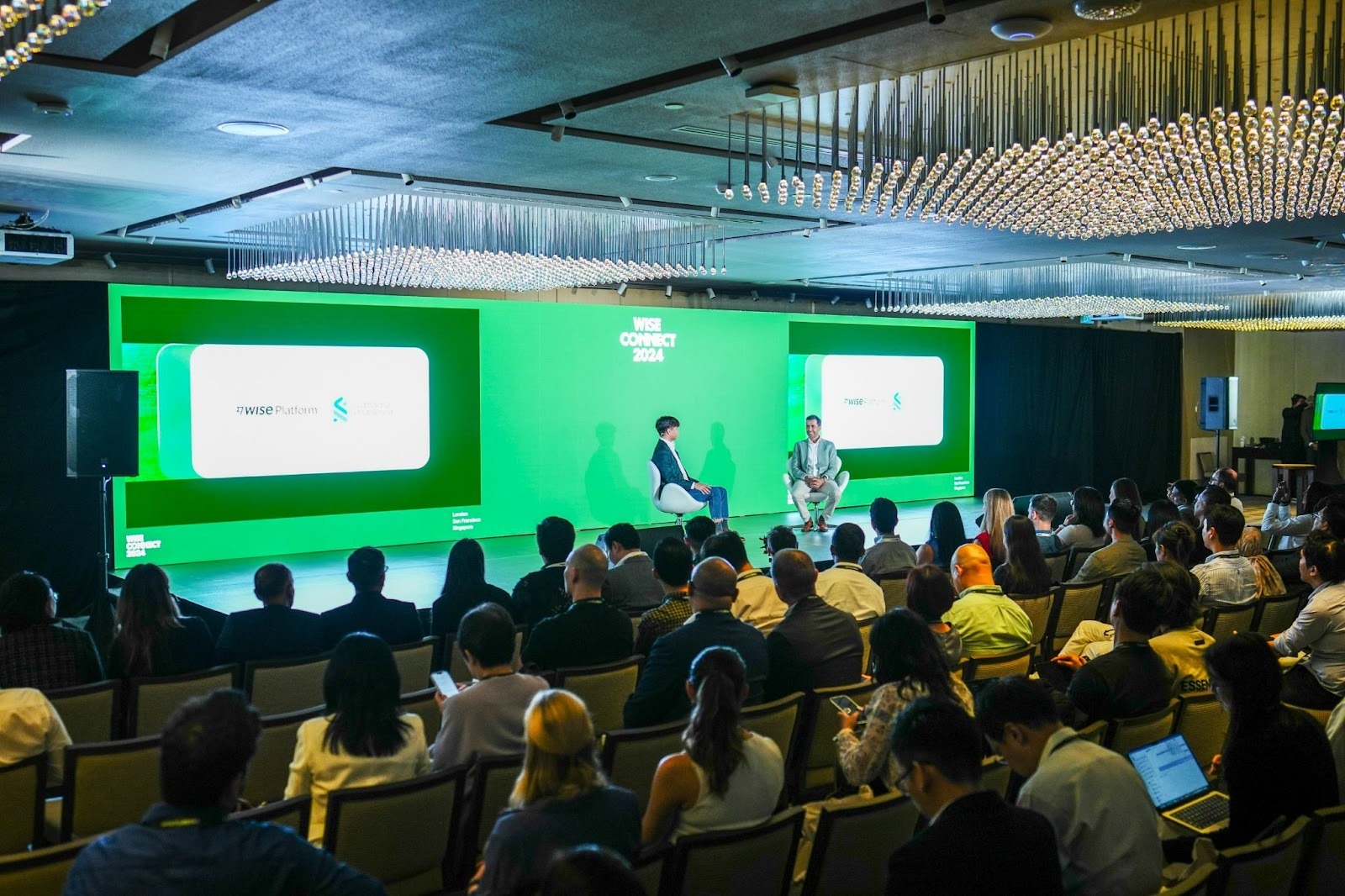 8 Tips Memilih dan Mengelola Vendor Lighting, Sound, dan Catering agar Event Sukses